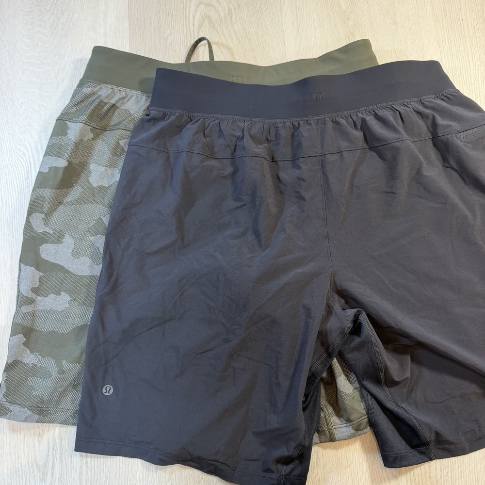 Set of Two Lululemon Men's T.H.E. Short Camo and Black Shorts XL